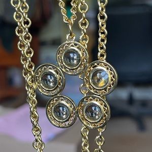 Celebrity NY vintage necklace